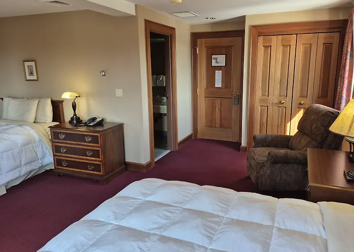 The Bertram Inn At Glenmoor