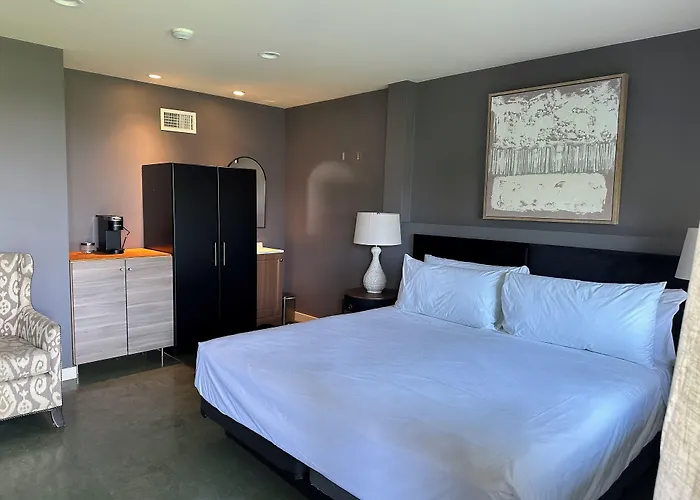 The Seaglass Inn & Spa