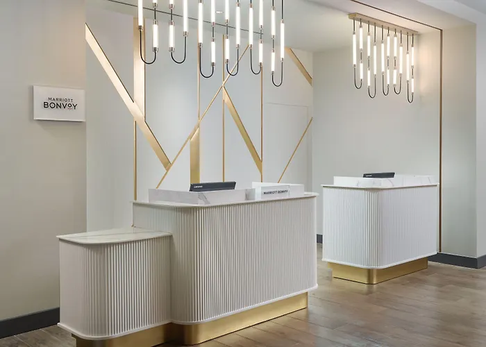 Courtyard By Marriott Washington, D.C./Foggy Bottom