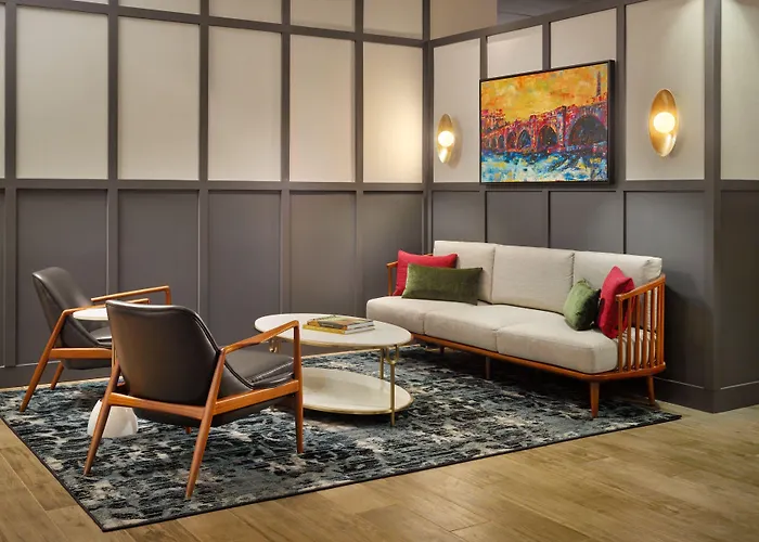 Courtyard By Marriott Washington, D.C./Foggy Bottom