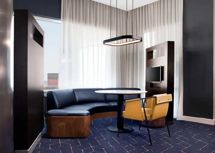 Courtyard By Marriott Galveston Island Hotel
