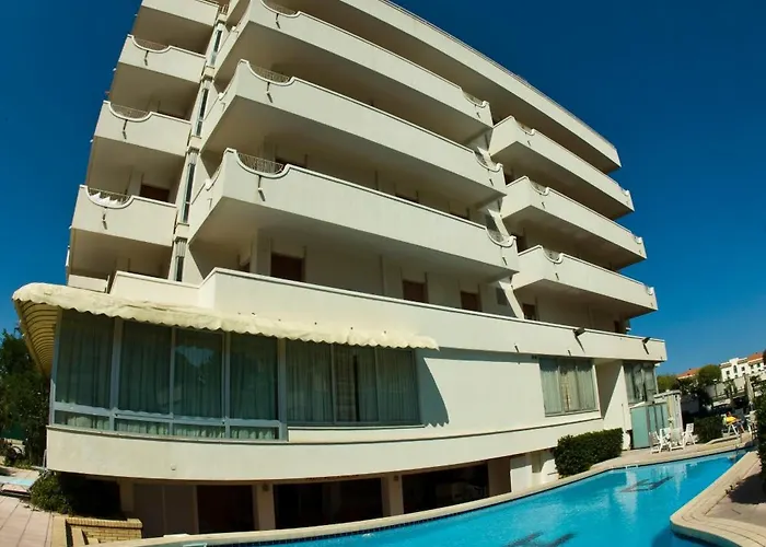 Hotel Alexander