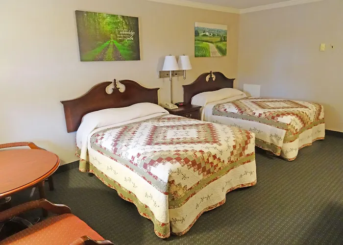 Amish Country Motel