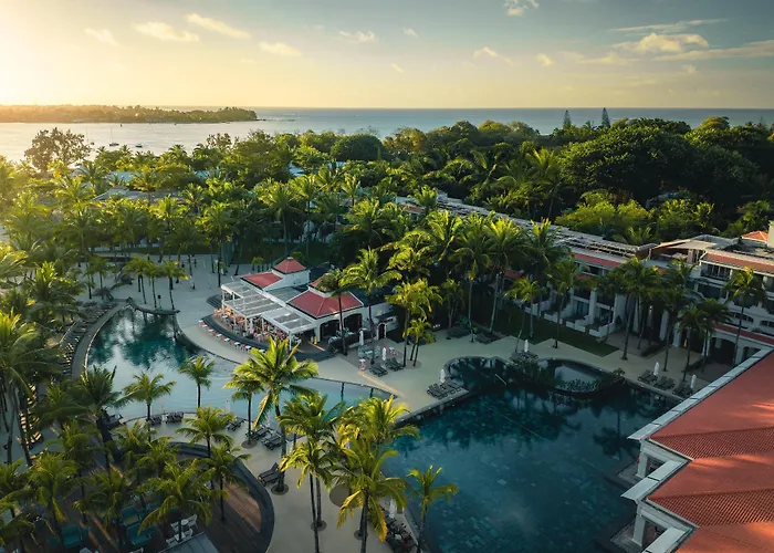 Mauricia Beachcomber Resort & Spa
