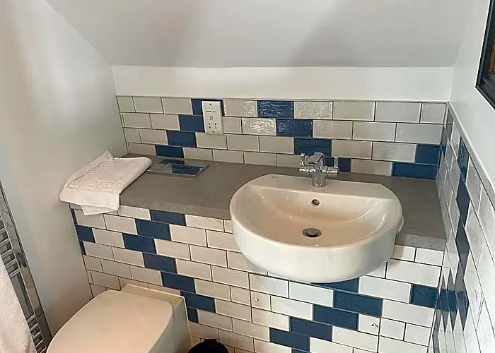 Hotels in Newport (Isle Of Wight)