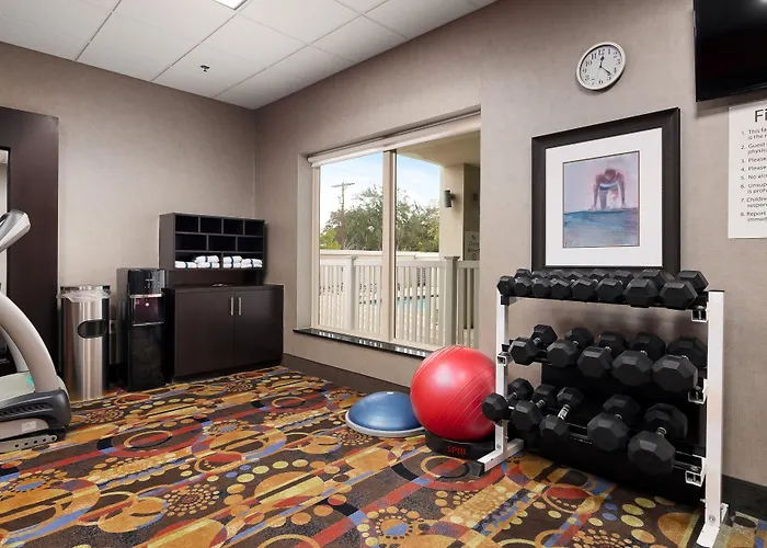 George West Hotels