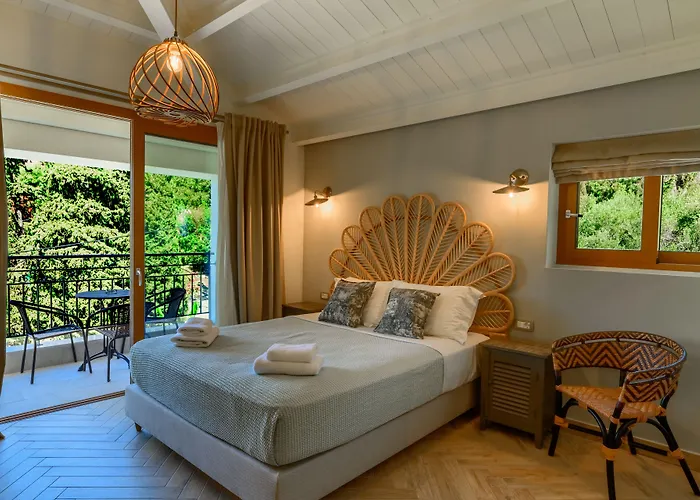 Hotels in Lourdata (Kefalonia)