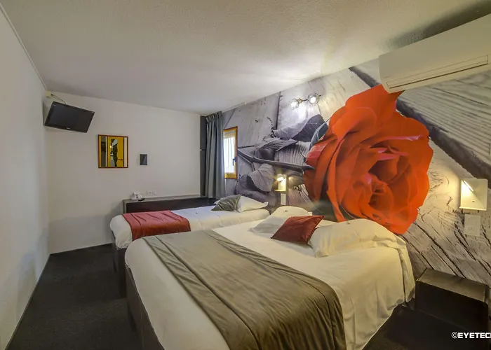Saint-Doulchard Hotels