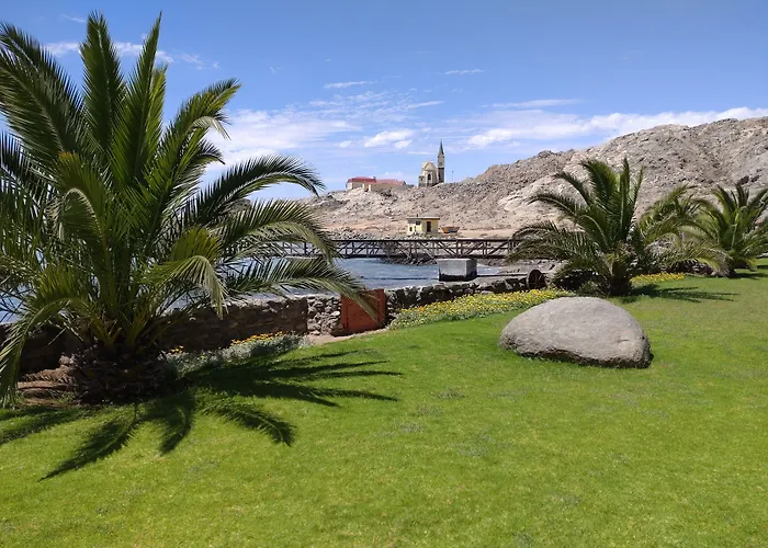 Luderitz Hotels