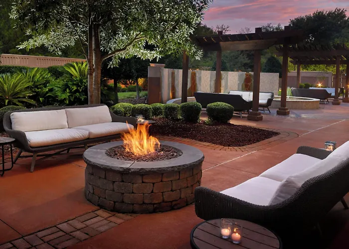 Courtyard Warner Robins