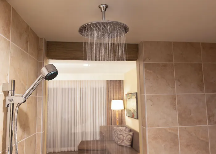 Miyako Hybrid Hotel Torrance