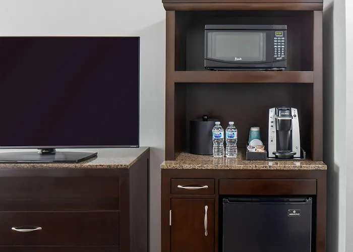 Hilton Garden Inn Jackson Downtown