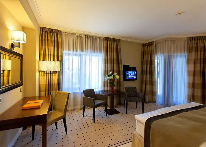 Capital Plaza Hotel