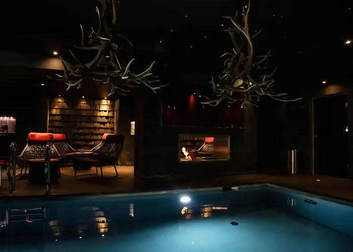 Avenue Lodge Hotel & Spa
