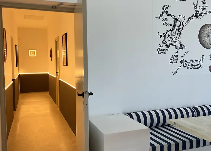 Hyeres Hotels