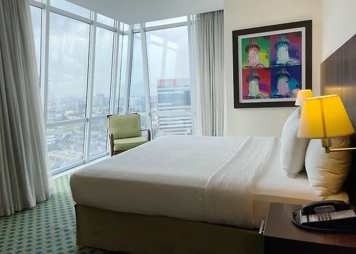 Courtyard By Marriott Guayaquil Hotel