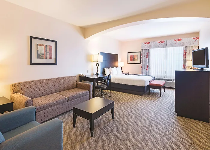 La Quinta By Wyndham Glen Rose