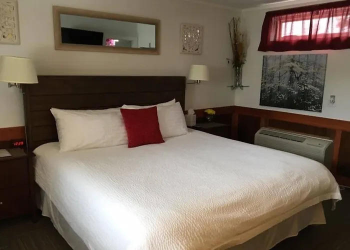 Atlantic Coast Inn Ellsworth