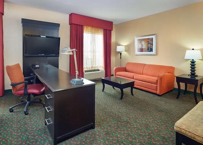 Hampton Inn & Suites Waco-South