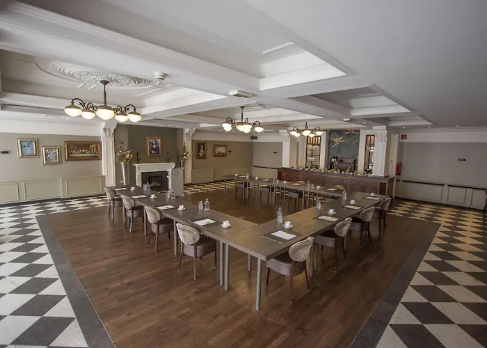 Helmond Hotels