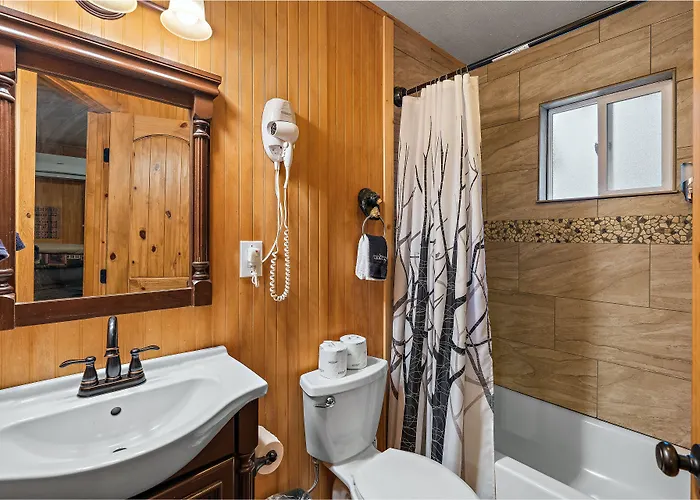Brundage Bungalows McCall