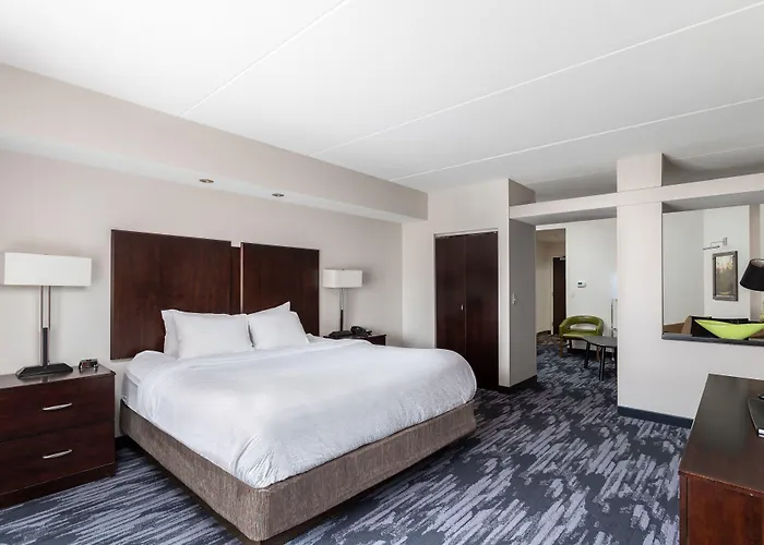 Elkin Hotels