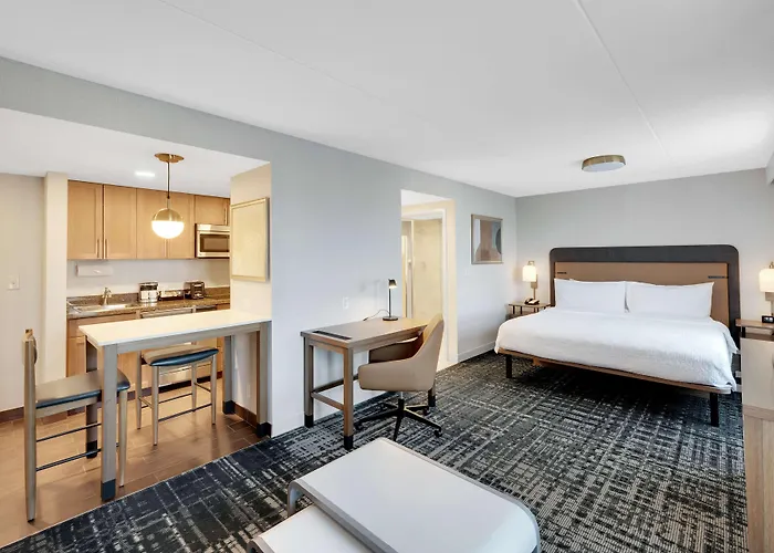 Hotels in Markham