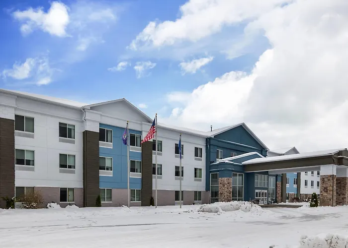 Watervliet Hotels