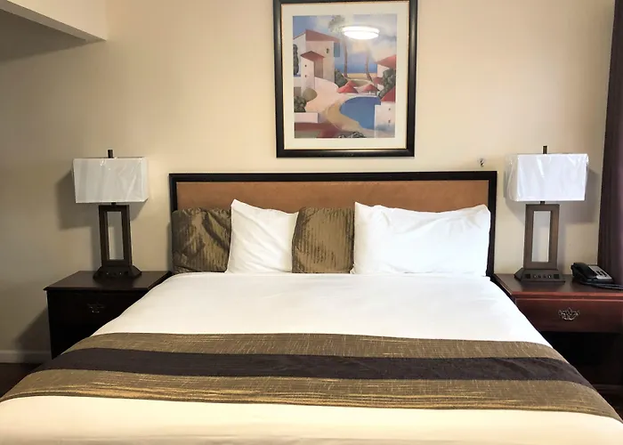 Blue Coast Inn & Suites