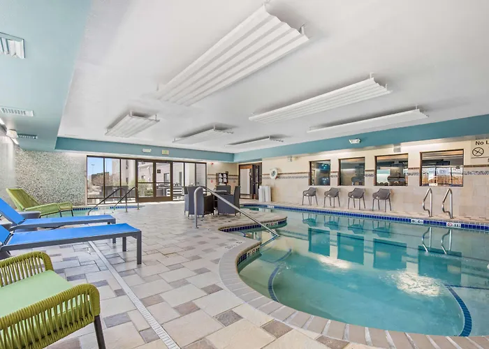 Hampton Inn & Suites Greeley