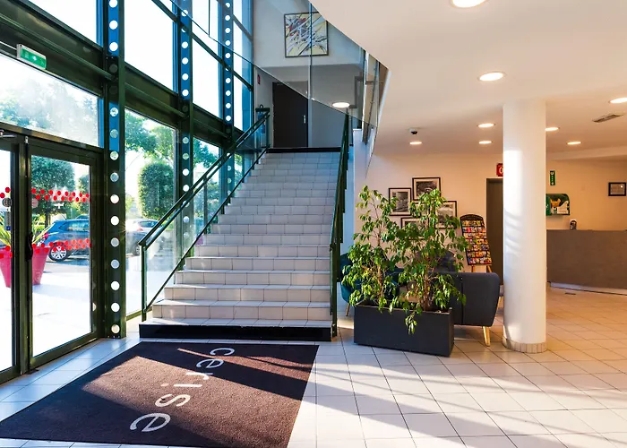 Aparthotel Cerise Valence