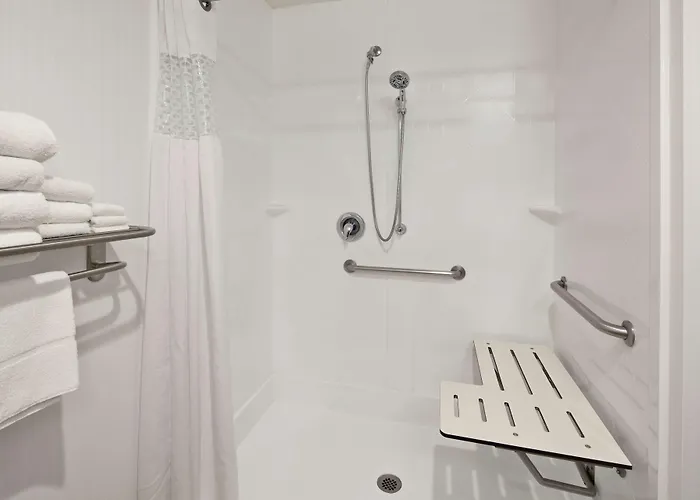 Hampton Inn & Suites Chino Hills
