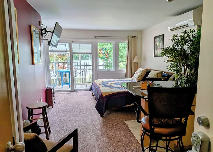 Ann Arbor Bed And Breakfast