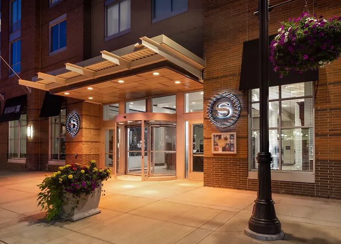 Sheraton Duluth Hotel