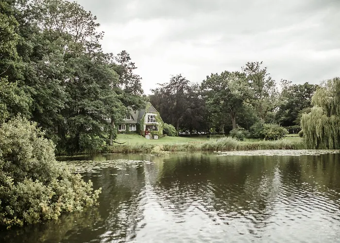 Alt Duvenstedt Hotels