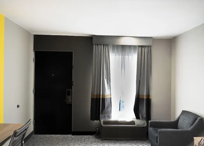 Super 8 By Wyndham Antioch/Nashville South East