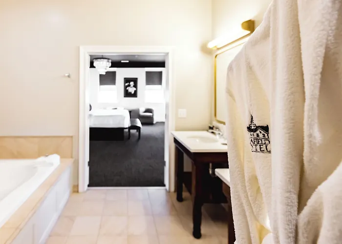 The Delafield Hotel