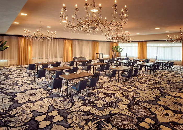 Wolvega Hotels