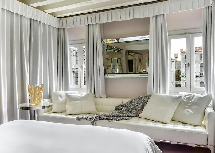 Hotel Palazzina Grassi Venezia