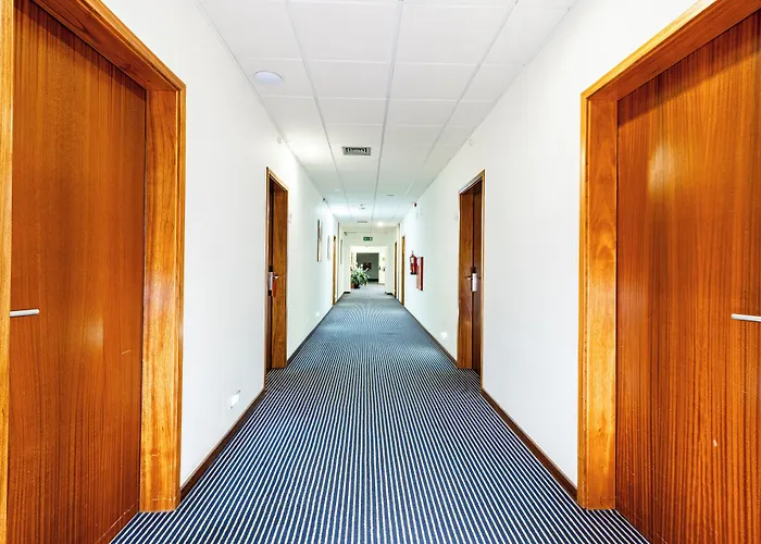 Esmoriz Hotels