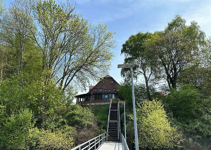 Hotels in Klein Nemerow