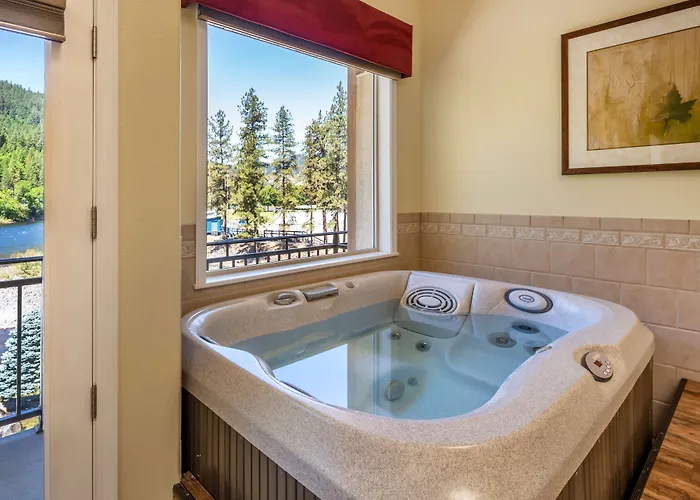 Orofino Hotels