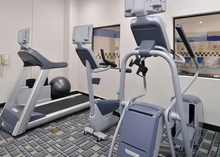 Holiday Inn Express Clanton