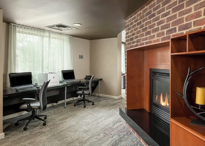 Collegeville Hotels