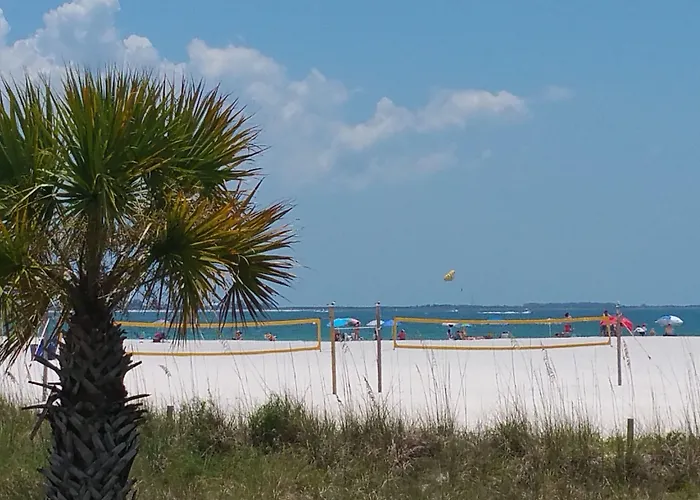 Gulf Winds Resort By Travel Resort Services St. Pete Beach