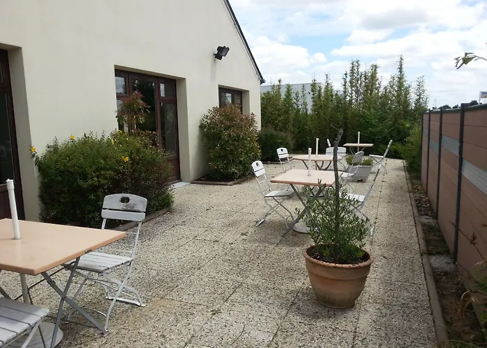 Sable-sur-Sarthe Hotels