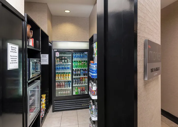 Courtyard By Marriott West Orange Hotel