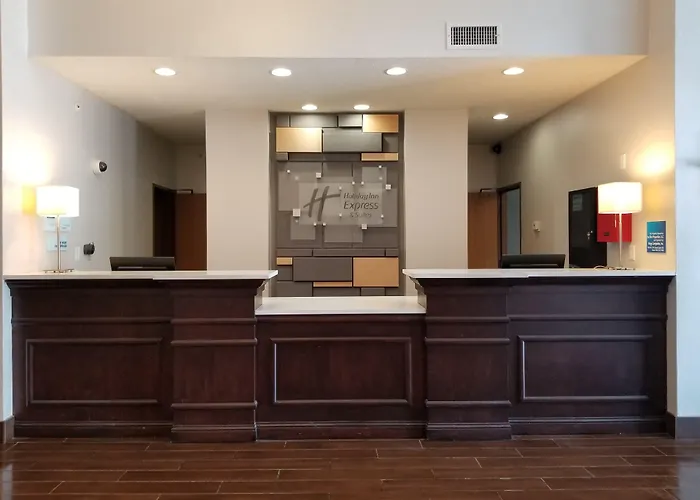 Holiday Inn Express Hotel & Suites Omaha West By Ihg