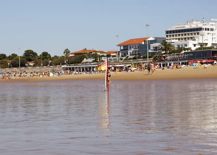 Hotéis em Carcavelos (Lisbon)