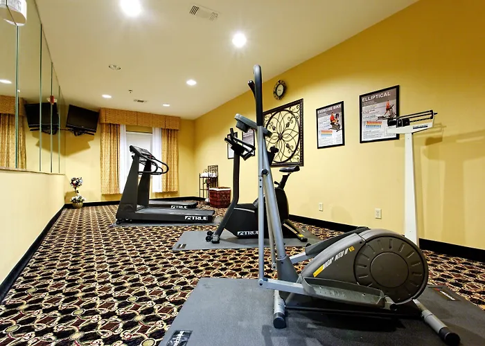Crockett Hotels